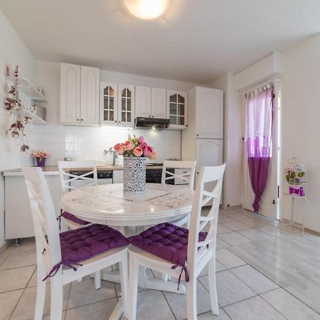 Strawberry Apartment Split Bagian luar foto